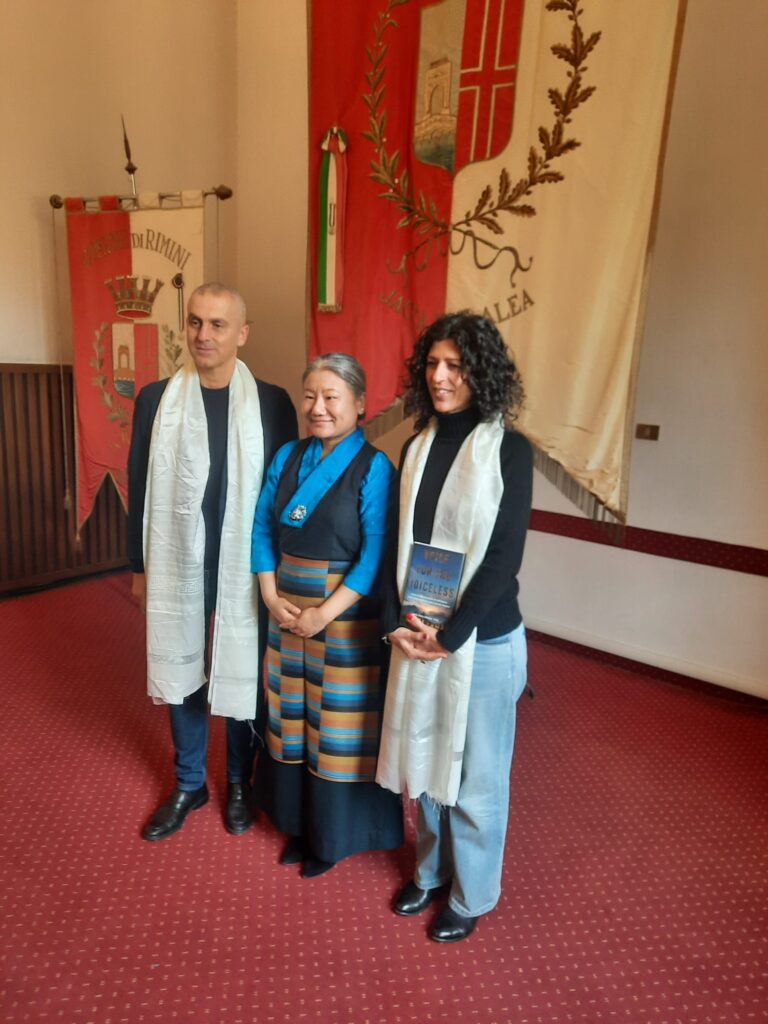 Il Sindaco Sadegholvaad riceve, in residenza comunale, Thinley Chukky, rappresentante del Dalai Lama in Europa