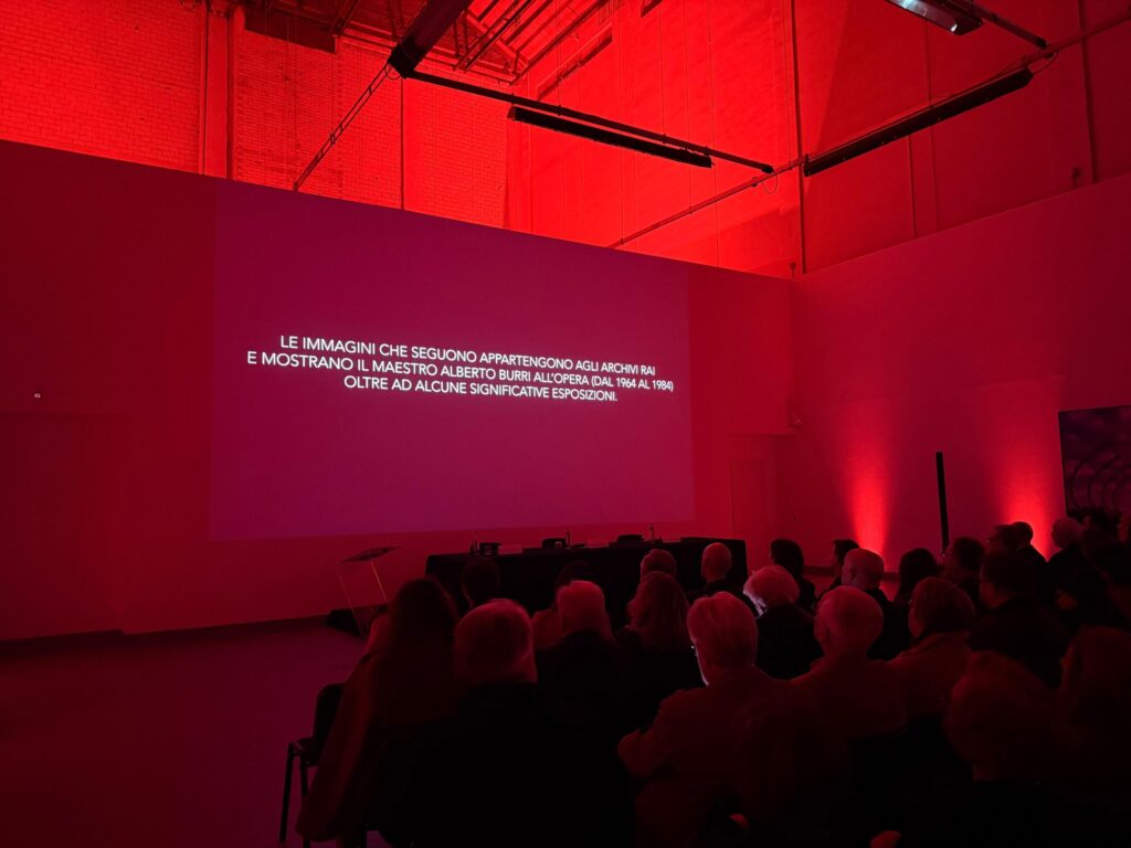 Aun 12 marzo 2026( pag 7 + foto)