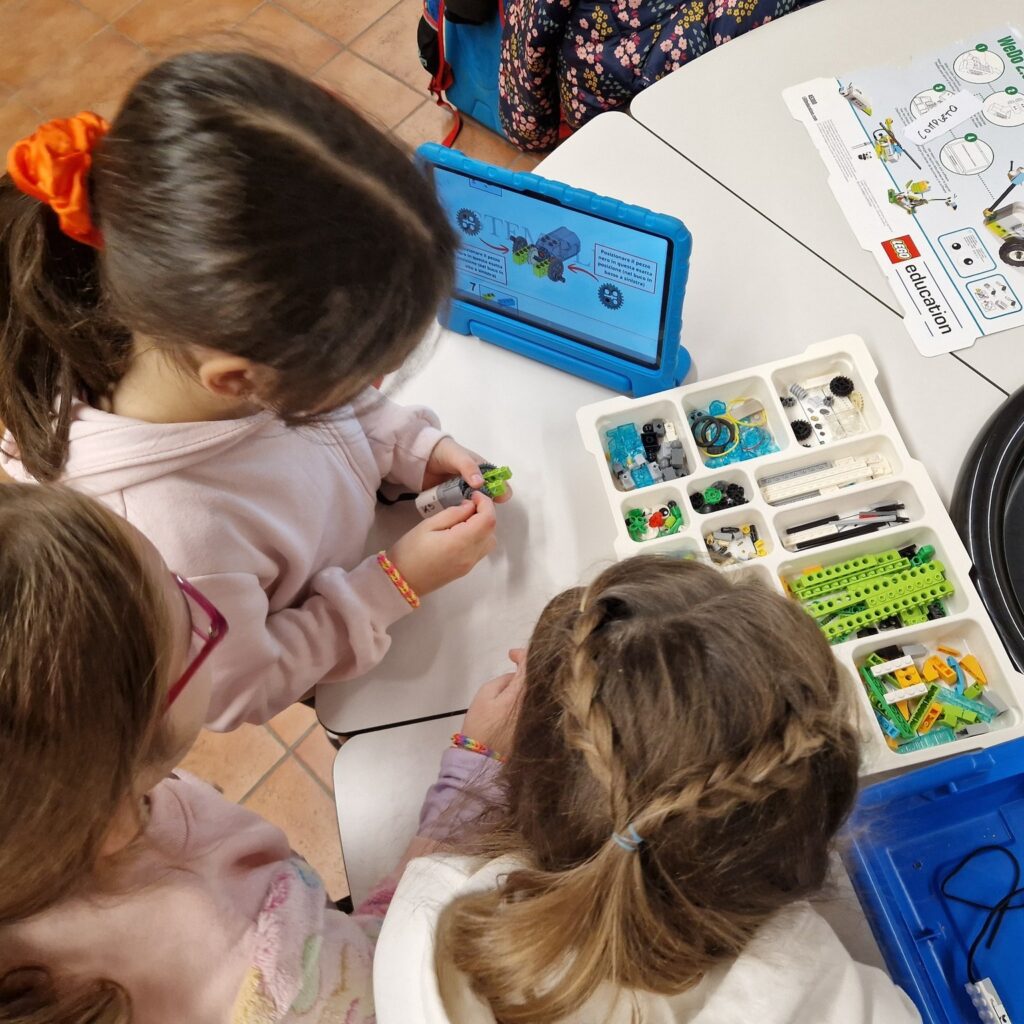 Cs “Laboratori al FabLab Junior marzo e aprile”