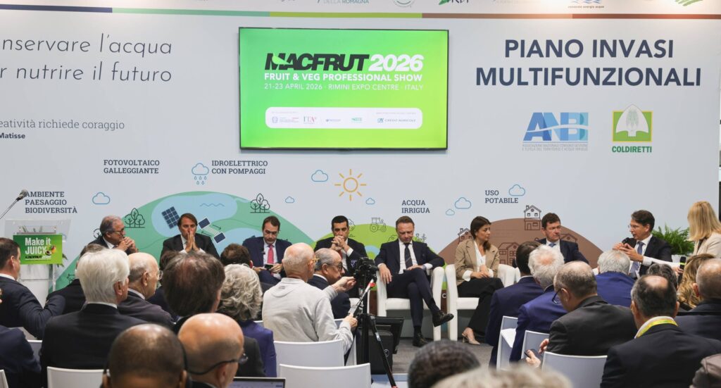 Francesco Lollobrigida: “Macfrut è più di una fiera, è l’occasione per creare rapporti e rafforzare legami con altri Paesi del mondo”