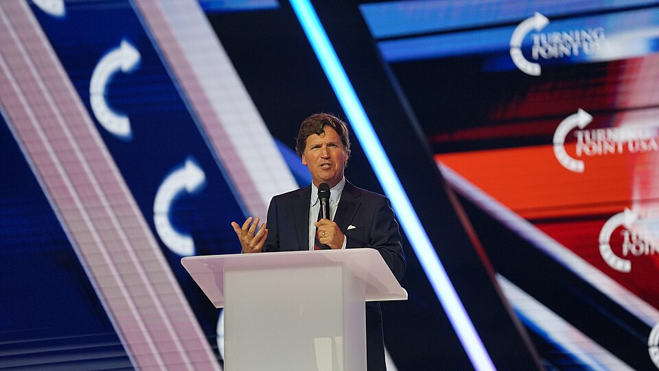 Stati Uniti: cresce il dibattito su una nuova terza forza politica Tucker Carlson parla della creazione di una terza forza politica negli Stati Uniti