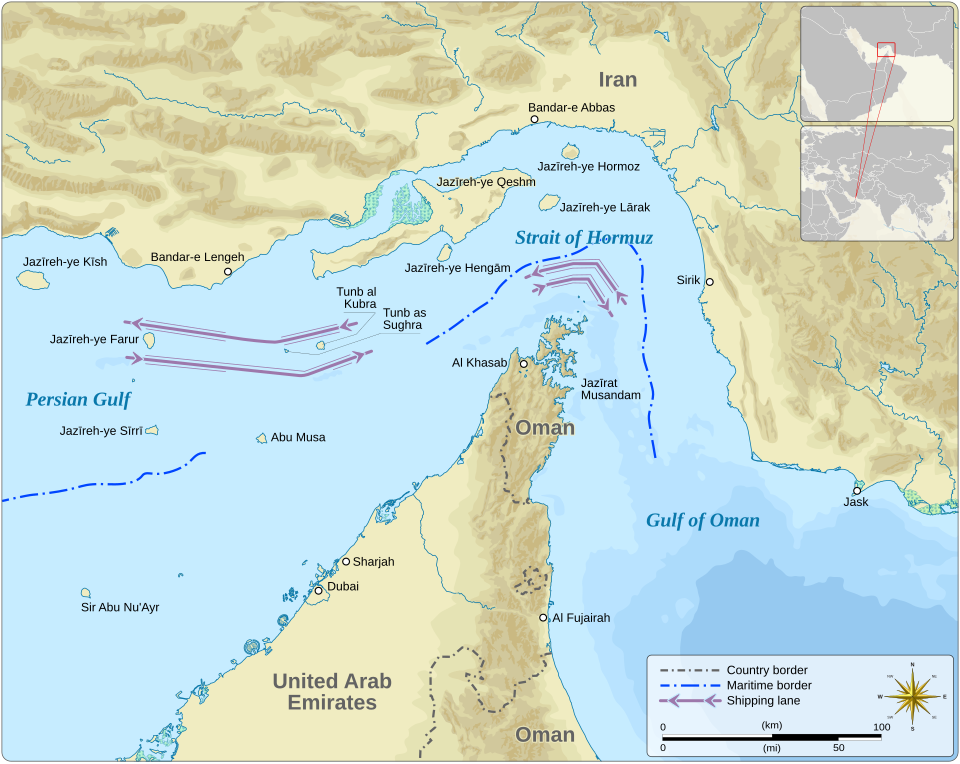 STRETTO DI HORMUZ: OMAN E IRAN CERCANO UN PROTOCOLLO CONDIVISO SUL TRANSITO NAVALE Uno scorcio dello Stretto di Hormuz, il nodo marittimo strategico al centro delle consultazioni bilaterali tra Teheran e Mascate per la sicurezza del transito commerciale e dei flussi energetici globali