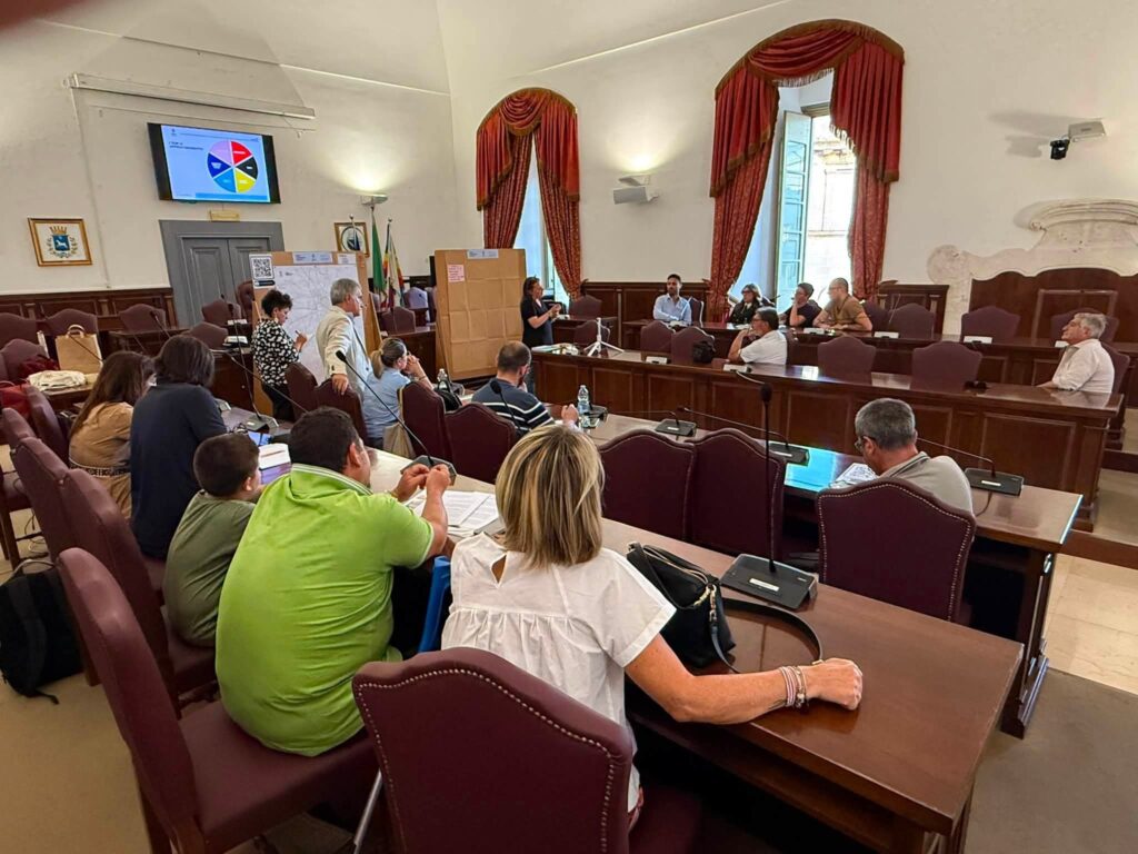 Cs e foto primo incontro percorso partecipazione PUT
