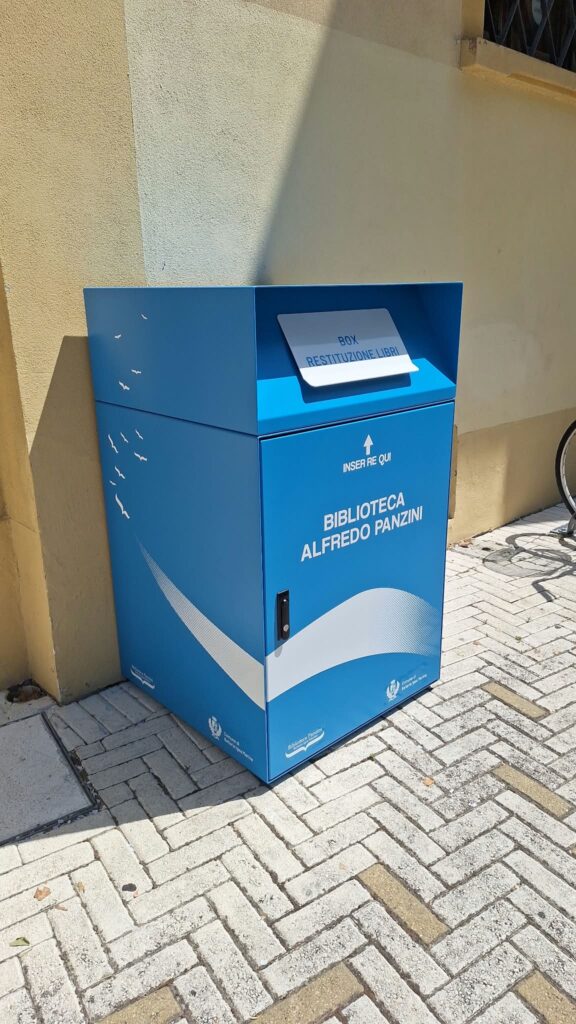 Breve | Biblioteca più vicina agli utenti: ecco il nuovo box per la restituzione dei libri
