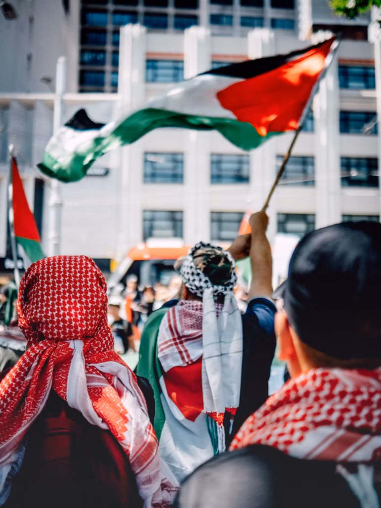 L’Italia fornisce una sovvenzione di bilancio di 10 milioni di euro alla Palestina Manifestazione a sostegno della Palestina.