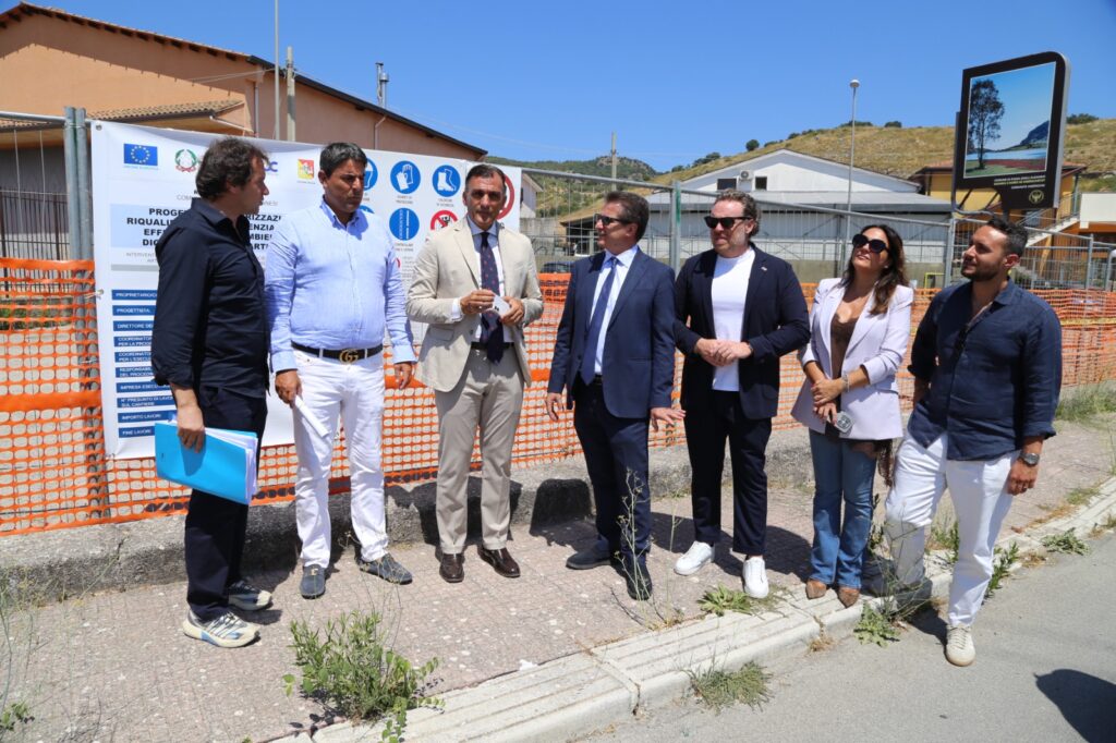 Piana Degli Albanesi, al via i lavori di riqualificazione dell’area produttiva. Tamajo: «Sosteniamo imprese e Comuni per crescere e competere»