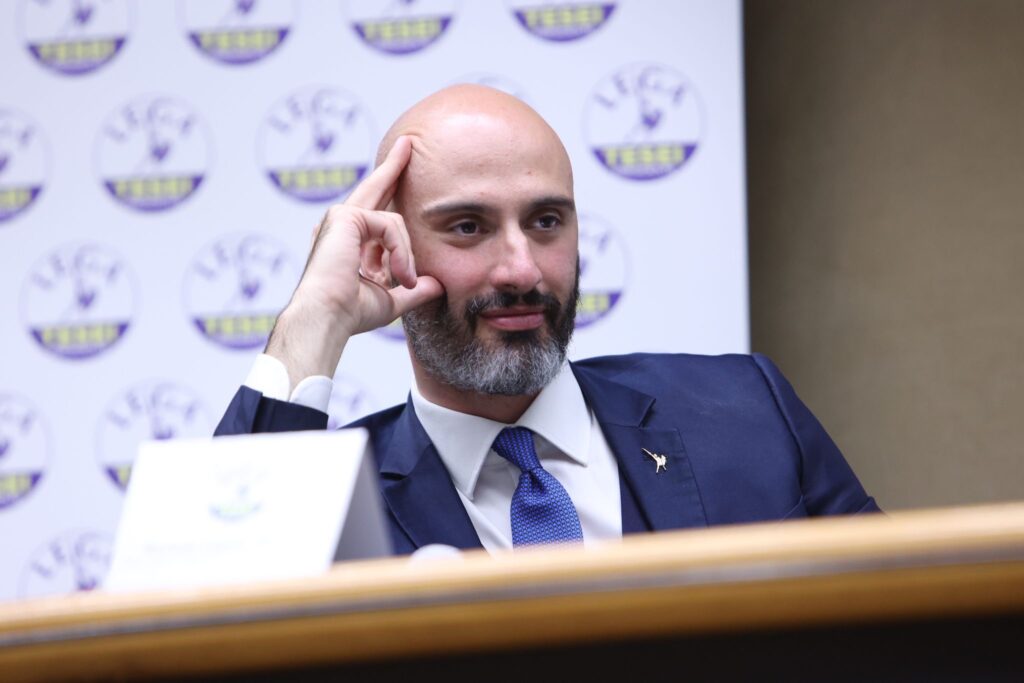 Dal Mit oltre 20,3 milioni di euro per 30 nuovi bus elettrici in Umbria