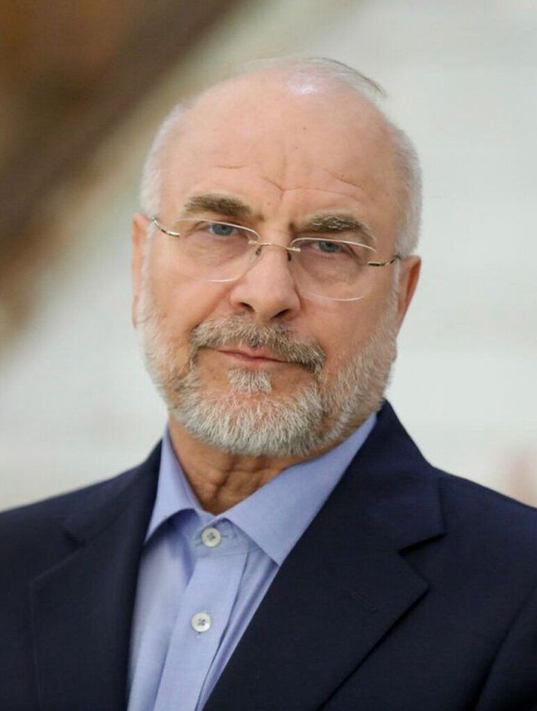 Crisi in Medio Oriente: l’Iran pone condizioni agli Stati Uniti sulla chiusura dello Stretto di Hormuz Il presidente del Parlamento iraniano Mohammad Baqer Qalibaf