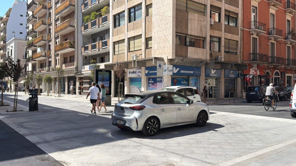 IL COMUNE COMUNICA – Riaperta al traffico via Piccinni