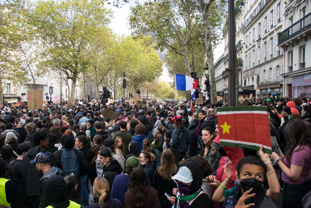 Francia, 70mila agenti schierati per le proteste del 24 ottobre Francia, 70mila agenti mobilitati per le proteste del 24 ottobre contro il caro vita e per la sicurezza nelle città.