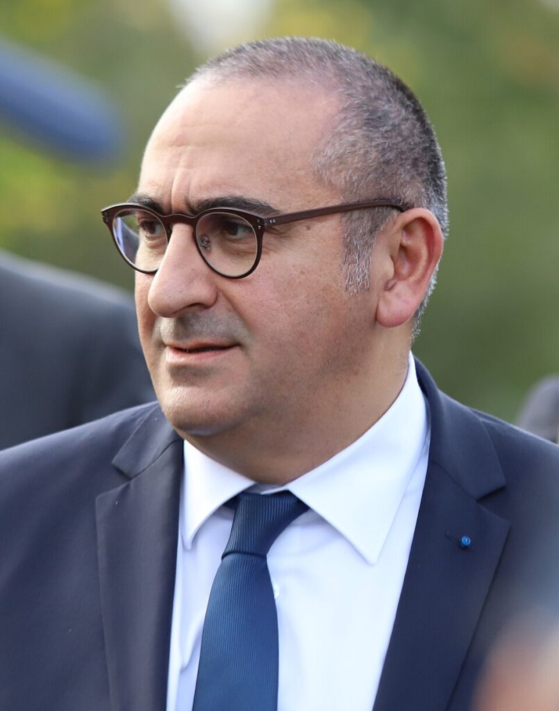 Laurent Nuñez, ministro dell’Interno francese, confermato da Macron dopo le dimissioni.